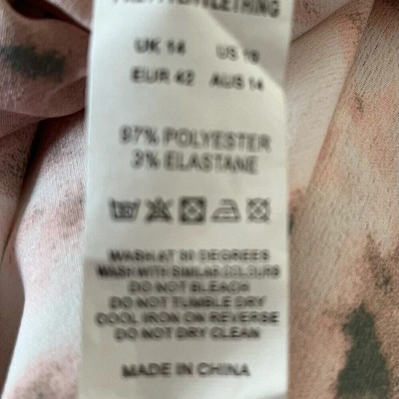 Pretty Little Thing light pink tie dye ruched side midi skirt, size 10. - Picture 7 of 8